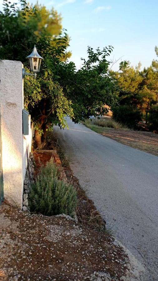 Harmonic Place Loutraki ภายนอก รูปภาพ